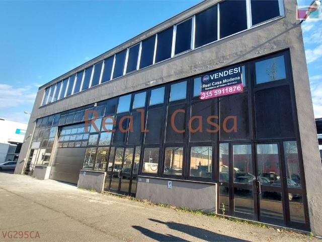 Laboratorio in Vendita a Modena