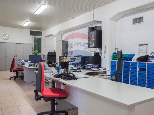 Negozio in vendita a San Donato Milanese