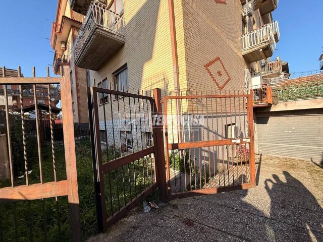 Laboratorio in vendita a Roma