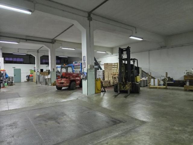 Laboratorio in affitto a Calimera