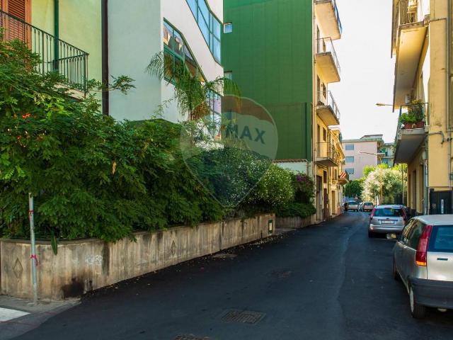 Laboratorio in affitto a Acireale