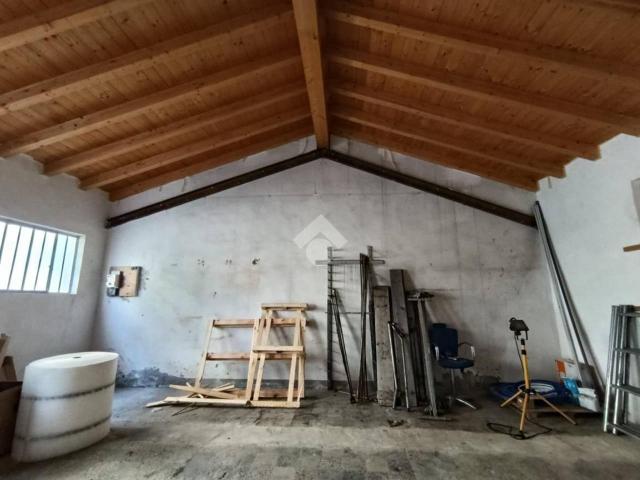 Laboratorio in affitto a Agliana