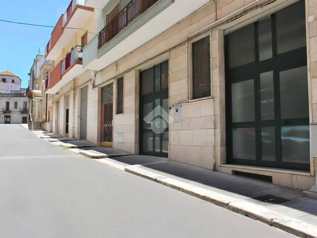 Laboratorio in affitto a Putignano