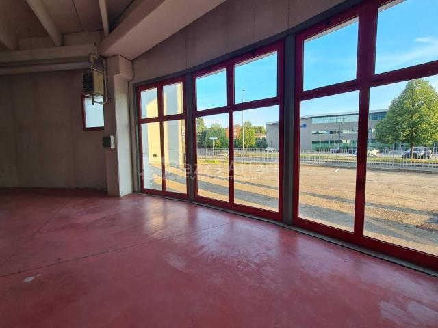 Laboratorio in affitto a Reggio nell'Emilia