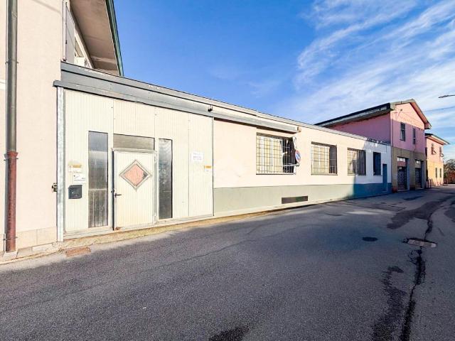 Laboratorio in affitto a Zelo Buon Persico