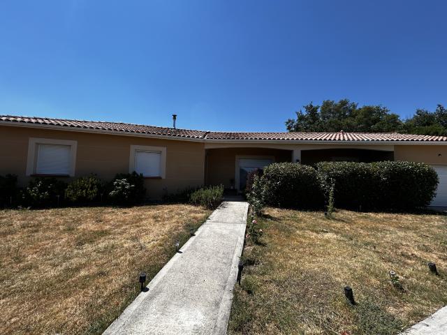LABRUGUIERE TRÈS BELLE VILLA DE PLAIN PIED AVEC GARAGE ET JARDIN