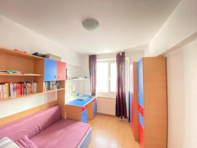 Lacul Tei Aparatment cu 3 camere renovat mobilatLacul tei Bucuresti