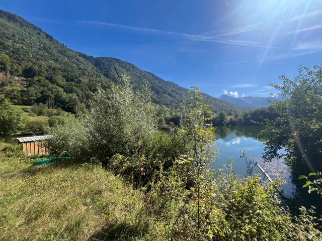 Lac privé à vendre TANINGES 74