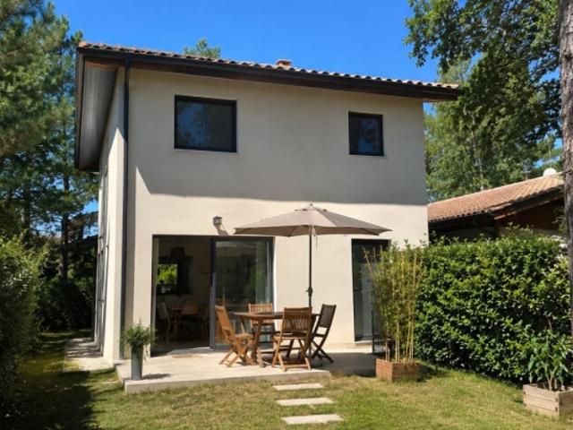 LACANAU ENTRE L'OCEAN ET LE GOLF Appartement avec jardin et terrasse