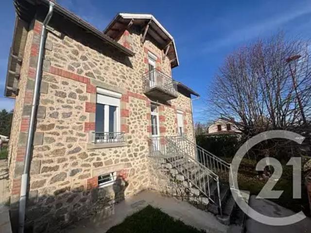 Lacapelle Viescamp 15150 Achat / Vente maison 9 pièces t9