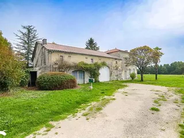 Barbezieux Saint Hilaire 16300 Achat / Vente maison 5 pièces t5