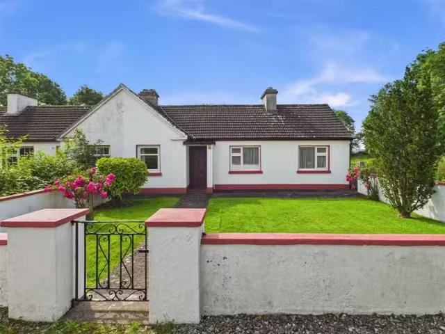 Lackabaun, Kylebrack, Loughrea, Co. Galway, H62 E209