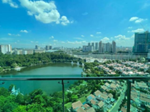 Lacosta, Sunway South Quay