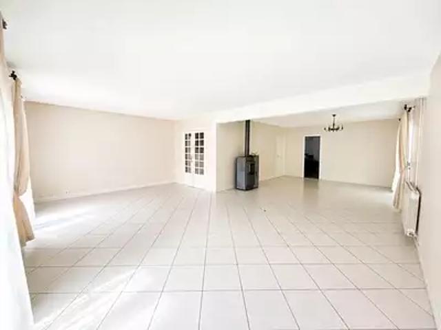 Lacroix Saint Ouen 60610 Achat / Vente maison 8 pièces t8 jardin