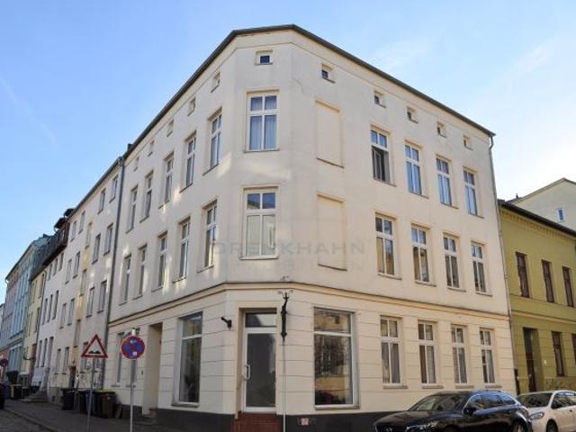 Laden/ Büro am Eck, zentrumsnah STV, gr. Schaufenster, direkter Zugang, Pantry