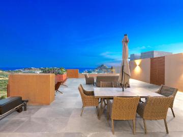 Ladera Penthouse