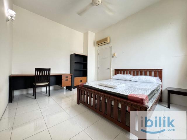 LADIES UNIT MIDDLE ROOM @GEROGETOWN PULAU TIKUS AREA