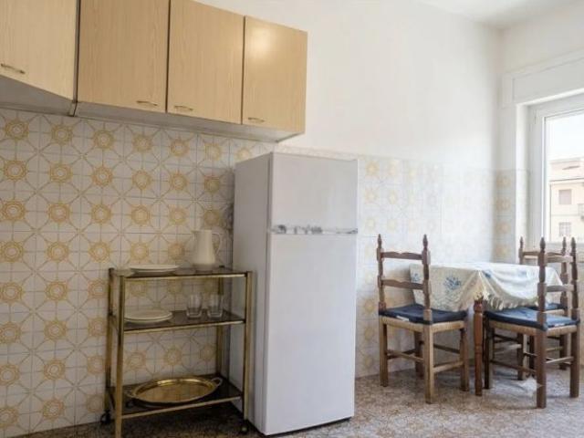 LADISPOLI QUADRILOCALE ARREDATO CON TERRAZZO PRIVATO