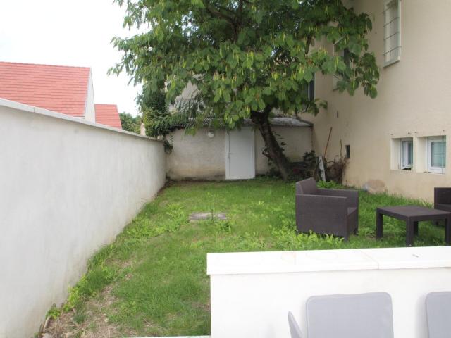 Ladoix Serrigny Location Appartement 21