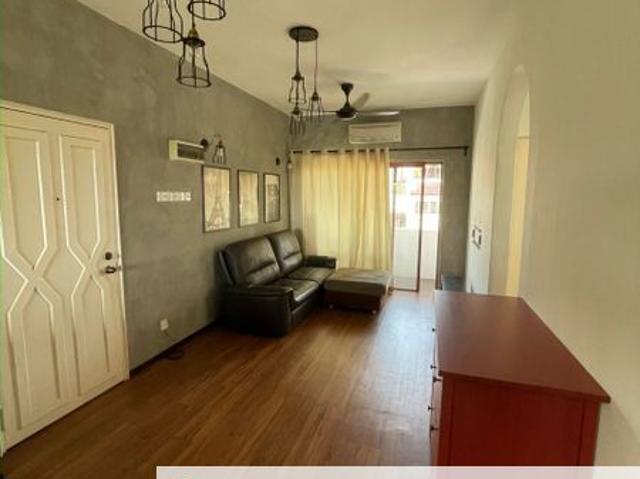 Lafite Apartment