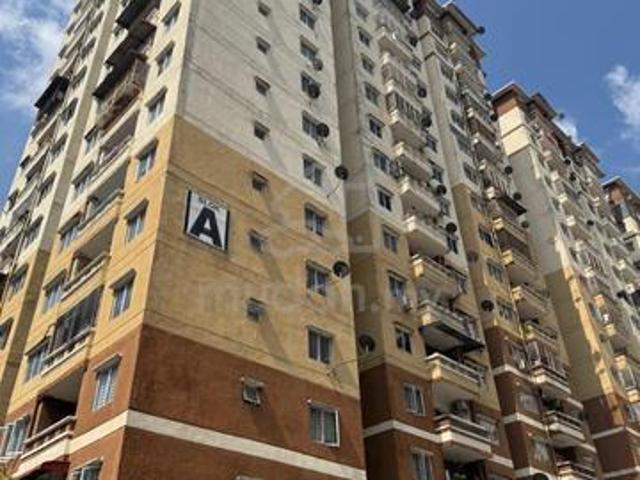 Laguna Biru 1 Rawang 850sqf 1k bookingFull loanRENO unitTittle
