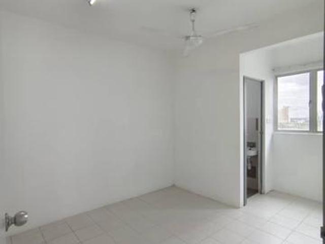 FULL LOAN Laguna Indah Apartment at Prai Near Auto City Bukit Mertajam