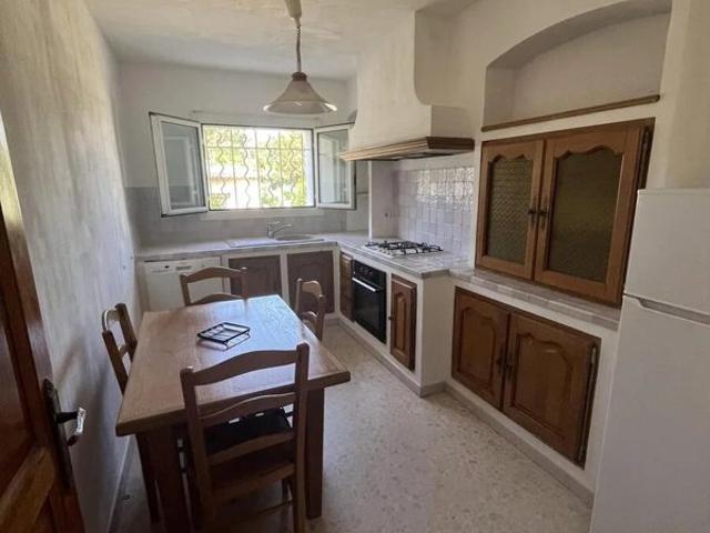 L'agence VIA IMMOBILIER vous propose:Une maison de plain pi