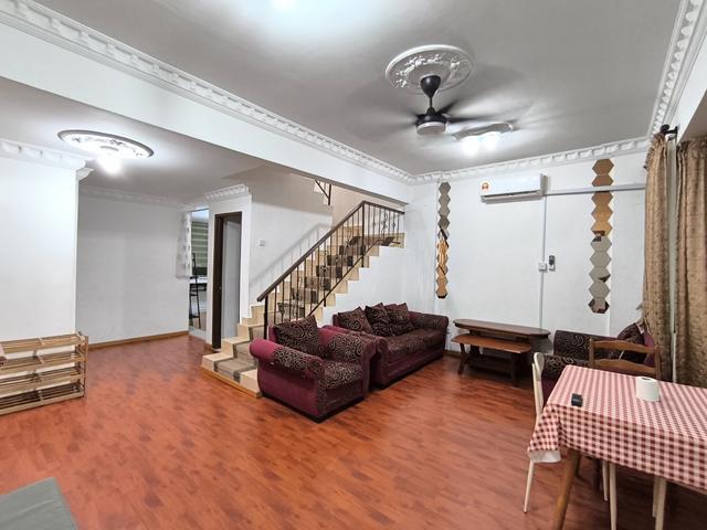 Lagenda Saujana Duplex apartment Partially furnishedPenampang ITCC