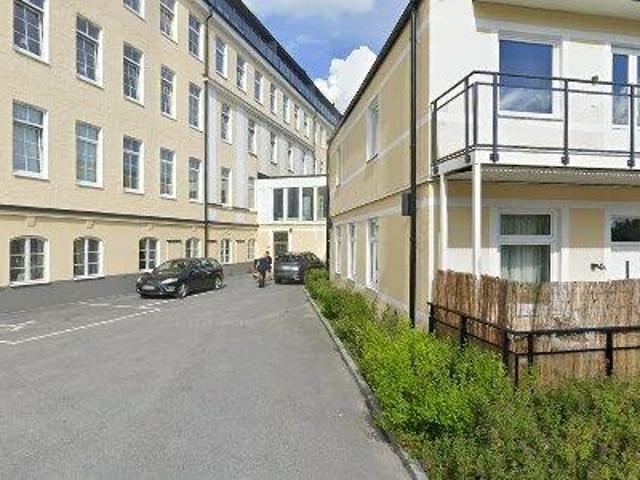 Lägenhet att hyra i Botkyrka, Uttran