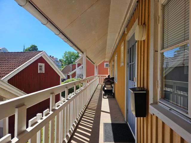 Lägenhet i etage 81 m² 9 984 kr