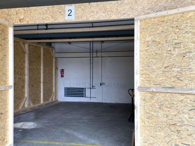 Lager oder Garage 100 m² in Barth