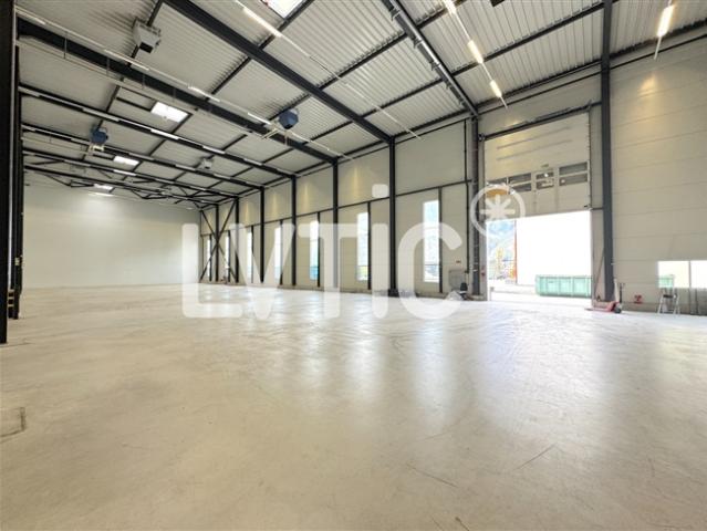 Lagerhaus, Lager, Halle von 950 m2 zu vermieten in der Nähe von Sion – Vétroz