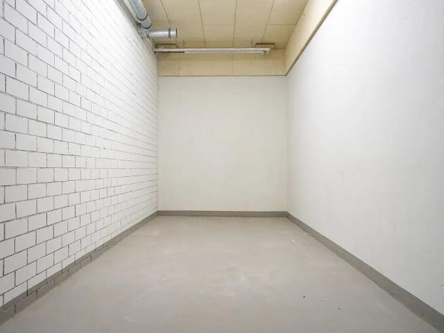 Warehouse for rent in Hallbergmoos Ref 1420 | dreamo. Ch