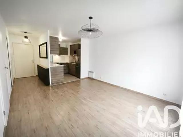 Lagny sur Marne 77400 Achat / Vente appartement 2 pièces t2 parking