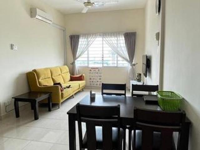 Lagoon Suites