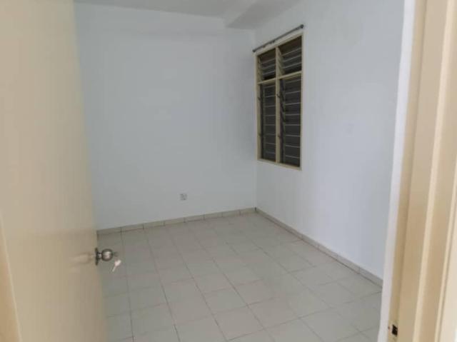 lagoon perdana, apartment