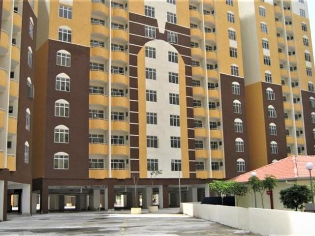 Lagoon Perdana Corner unit Bdr Sunway near Sunway Pyramid Monash U