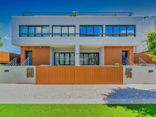 Lagoon Villas Moradia T4 com o melhor Rooftop de Alcochete