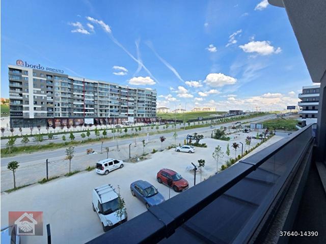 LAGOM DA BULVAR CEPHELİ KÖŞE 1+1 ÖZEL DAİRE