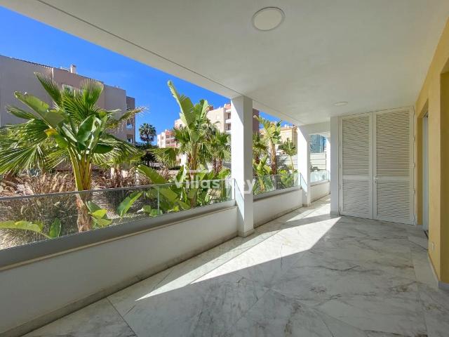 Lagos T2 Apartamento novo luxo com piscina no terraço 97m² Lagos santa maria