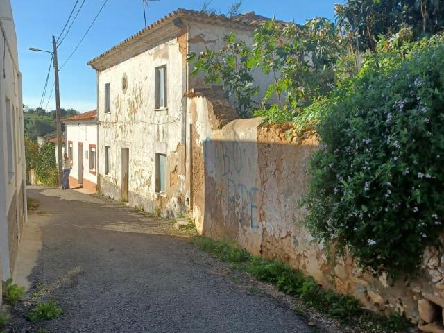 Lagos Algarve 104964736