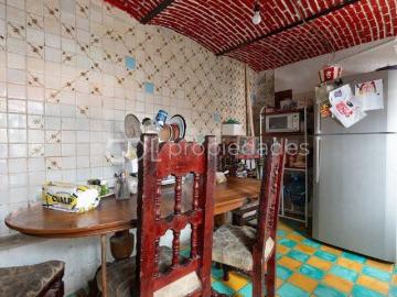 LAGOS DE ORIENTE CASA AMPLIA EN VENTA