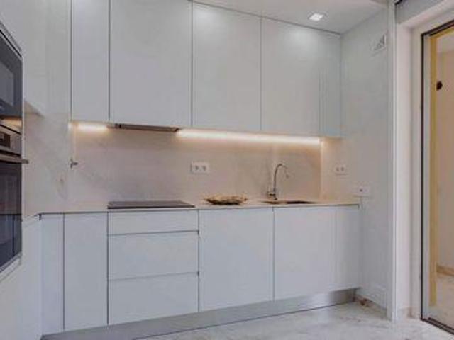 Lagos Faro 8600 600 96314965