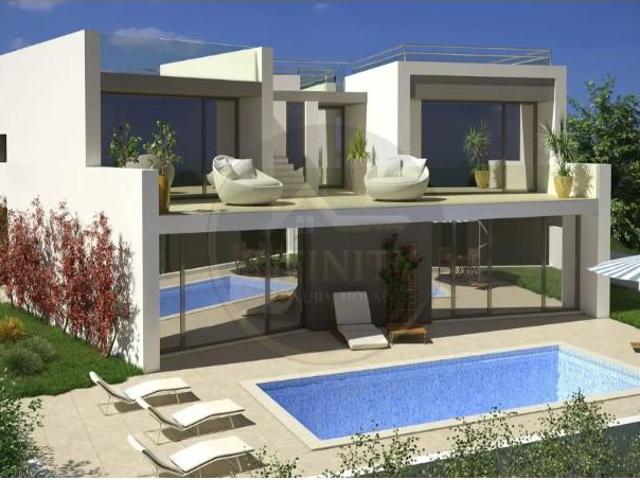 Lagos Lagos 102858817