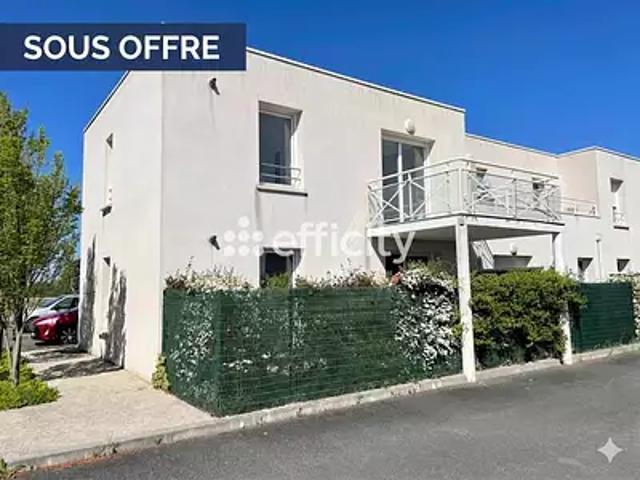 Lagord 17140 Achat / Vente appartement 2 pièces t2 au dernier étage terrasse