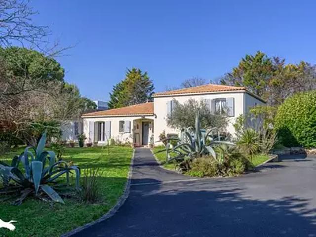 Lagord 17140 Achat / Vente maison 7 pièces t7 au dernier étage parking