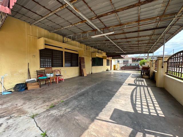 Lahat Single Storey Terrace House Corner For Sale Huge Land Beside