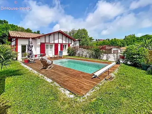 Lahonce 64990 Achat / Vente maison 5 pièces t5 piscine terrasse