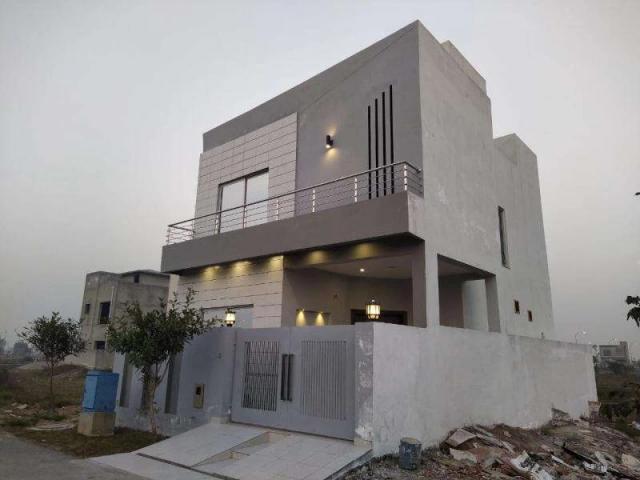 Lahore deals offers a 5 marla low budget A+ catagory Lahore DHA Phase 9 ID 52129