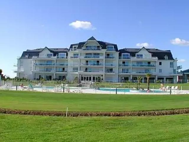 L'Aiguillon sur Vie 85220 Achat / Vente appartement 2 pièces t2 piscine cave